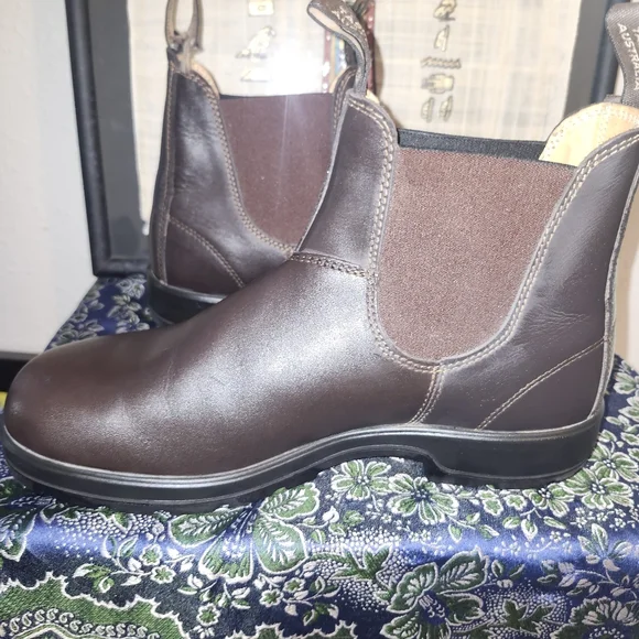 Men's Blundstone 550 Classic Fit Walnut US Size 11 *Has Damage - Picture 3 of 14